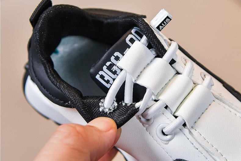 Sportieve leren kinderschoenen met antislip zool