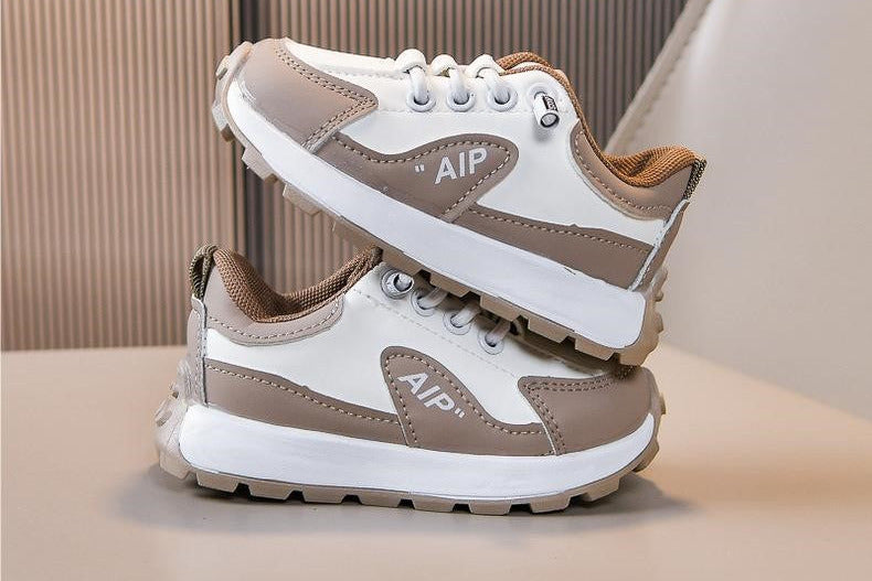 Sportieve leren kinderschoenen met antislip zool