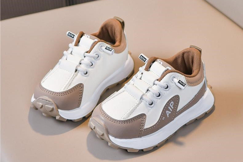 Sportieve leren kinderschoenen met antislip zool