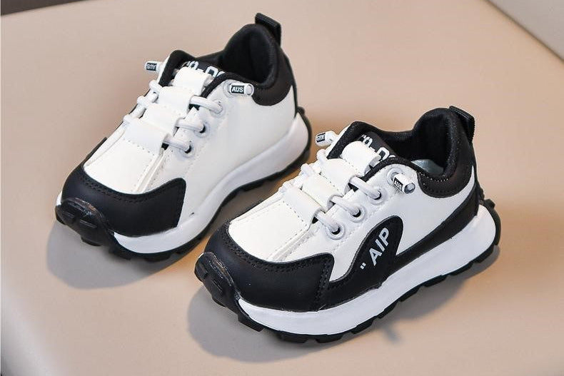 Sportieve leren kinderschoenen met antislip zool